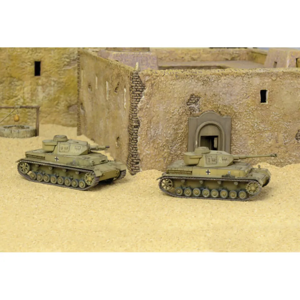Sd.Kfz.161 Pz. Kpfw. IV F1-F2 1/72 Kit 1:72 Scale Plastic Model Kit by Italeri