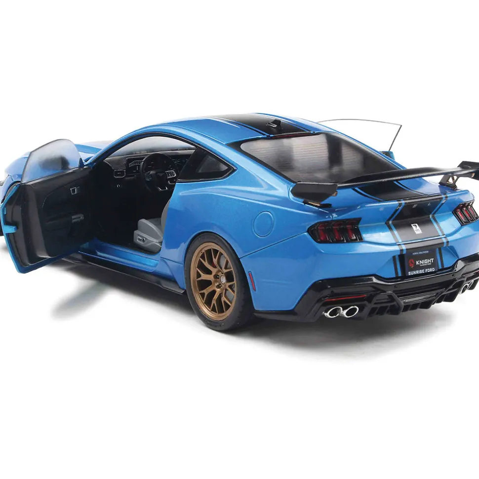 2025 Shelby Mustang Super Snake - Grabber Blue 1:18 Scale Diecast Model Car by Solido