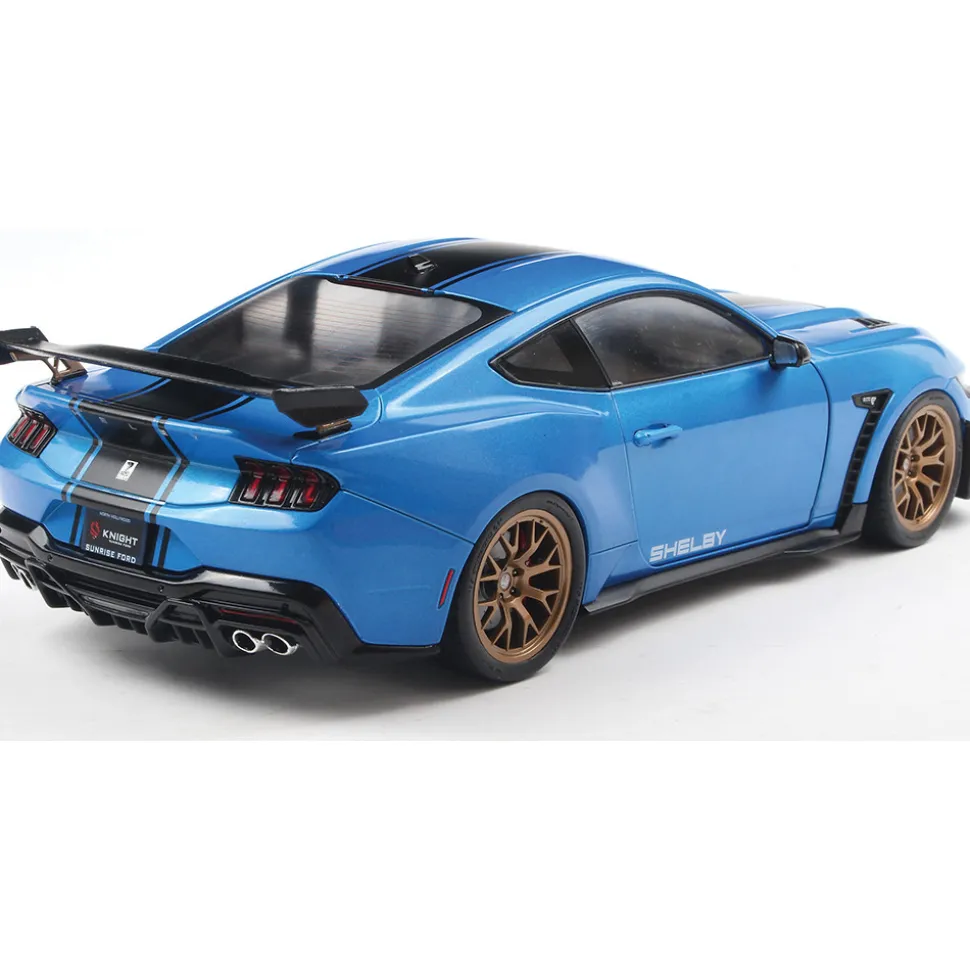 2025 Shelby Mustang Super Snake - Grabber Blue 1:18 Scale Diecast Model Car by Solido