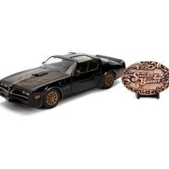 Smokey & the Bandit 1977 Trans Am & Commemorative Metal Plaque 1:24 Scale Diecast Model Car by Jada Toys