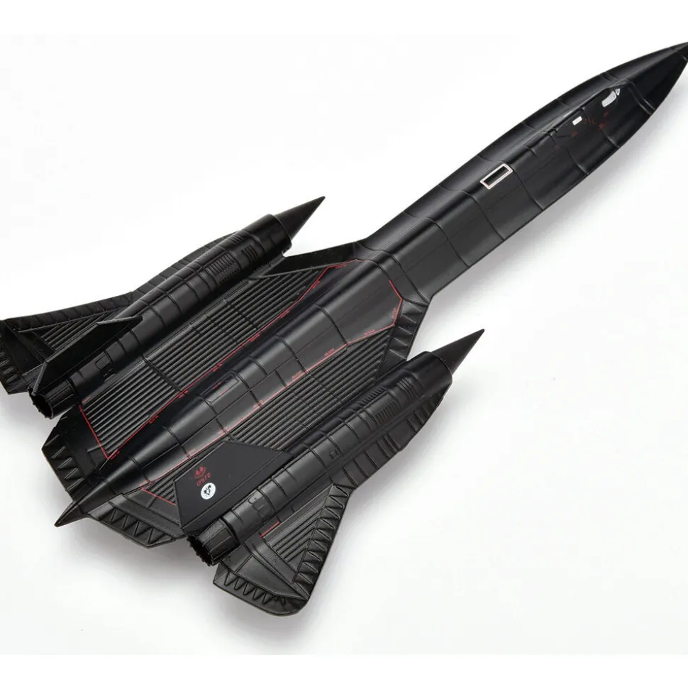 SR-71 Blackbird 1/200 Die Cast Model - AF1-0137 Lt. Col. Yielding and Lt. Col. Vida 1:200 Scale by Air Force 1