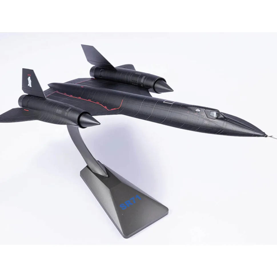 SR-71 BLACKBIRD 1/72 DIE CAST MODEL - AF1-0088E U.S. AIR FORCE 1:72 Scale by Air Force 1