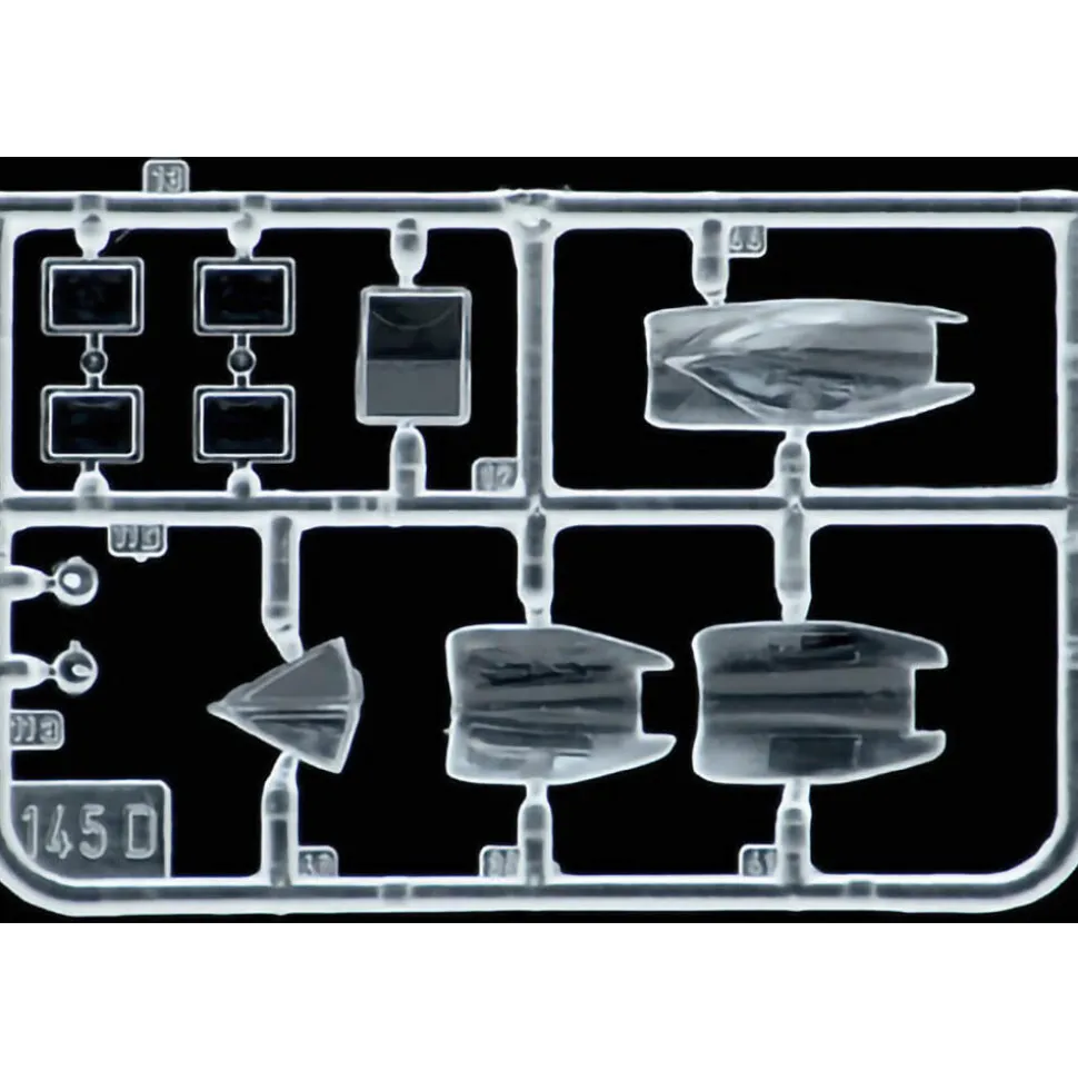 SR-71 Blackbird With Drone 1/72 Kit 1:72 Scale Plastic Model Kit by Italeri