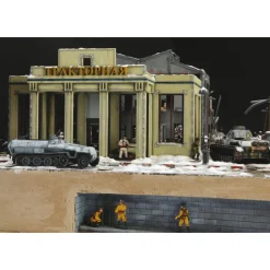 Stalingrad Tractor Plant 1942 1/72 FIGURE KIT 1:72 Scale Plastic by Italeri