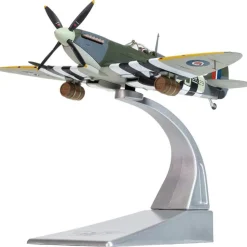 Supermarine Spitfire Mk.IX 1/72 Die Cast Model - AA29101 Cdr. J.E. Johnson 1:72 Scale Die Cast Metal by Corgi