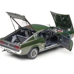 1973 Toyota Celica Liftback 2000GT (RA25) - Moss Green 1:18 Scale Diecast Model Car by AutoArt