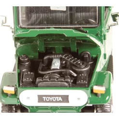 Toyota FJ40 Bush Truck - green 1:24 Scale Diecast Model by Motormax