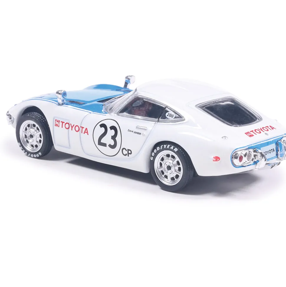 1967 Toyota 2000GT - White MF10-10001 1:64 Scale Diecast Model Car by IXO Models