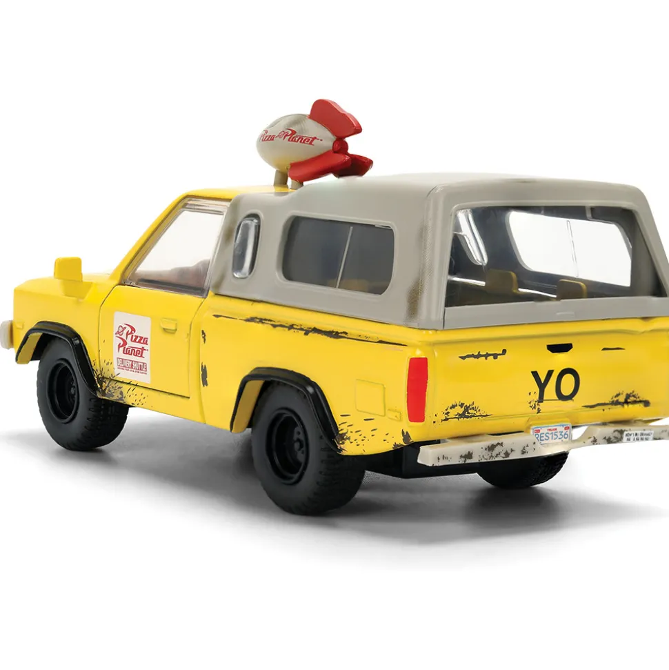TOY STORY Pizza Planet Truck 1:32 Scale Diecast Model Car by Jada Toys