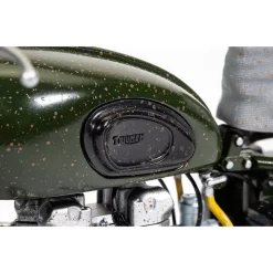TRIUMPH TR6 TROPHY - Weathered - The Great Escape 1:12 Scale Diecast Model Motorcycle by Corgi