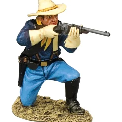 Trooper Kneeling Firing Carbine 1/30 Figure K&C (TRW197) 1:30 scale Metal by King and Country