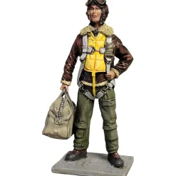 U.S.A.A.F. Heavy Bomber Crewman 1/30 Figure William Britain (10206) 1:30 scale by William Britain