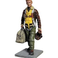 U.S.A.A.F. Heavy Bomber Crewman Walking 1/30 Figure William Britain (10207) 1:30 scale by William Britain