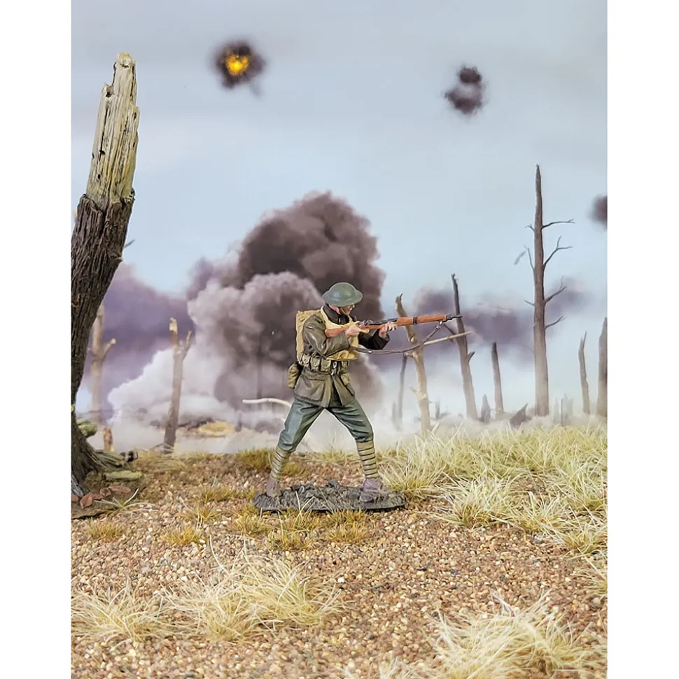 U.S. Marine Standing, Firing Rifle, Belleau Wood 1/30 Figure William Britain (13075) 1:30 scale Metal by William Britain
