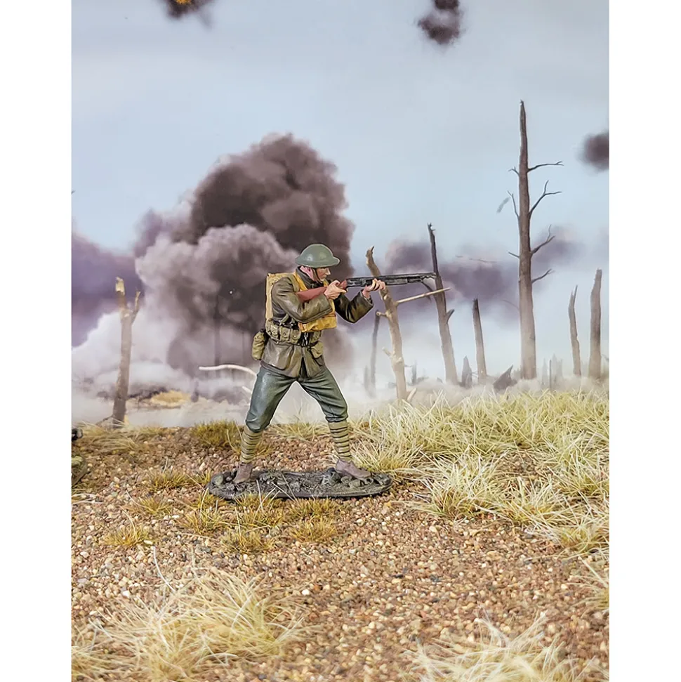 U.S. Marine with Trench Shot Gun, Belleau Wood 1/30 Figure William Britain (13076) 1:30 scale Metal by William Britain