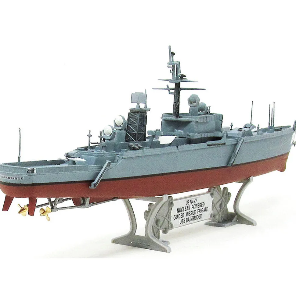 USS Bainbridge Guided Missile Frigate 1/600 Kit Atlantis (A717) 1:600 Scale Plastic by Atlantis Models