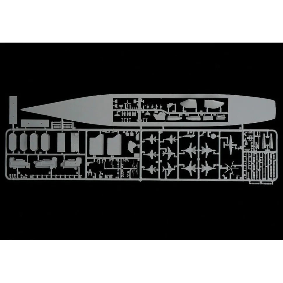 U.S.S. George H. W. Bush CCN-77 1/720 Kit 1:720 Scale Plastic Model Kit by Italeri