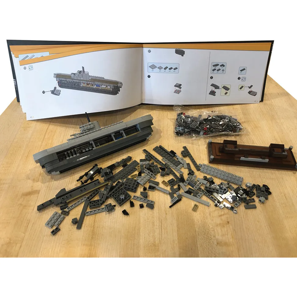 U-505 Submarine Building Block Model - 797 Pieces Building Brick Set by Atom Brick Company