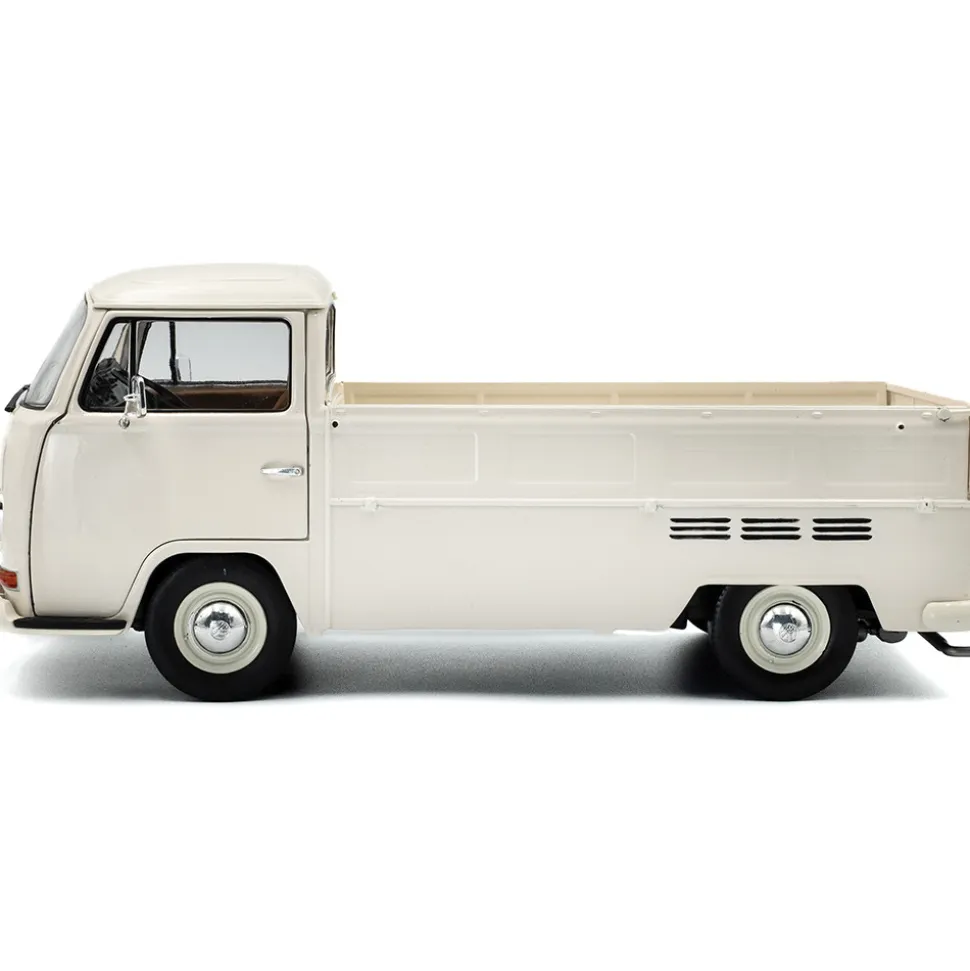 1968 Volkswagen T2 Pick Up - White 1:18 Scale Diecast Model Car by Solido