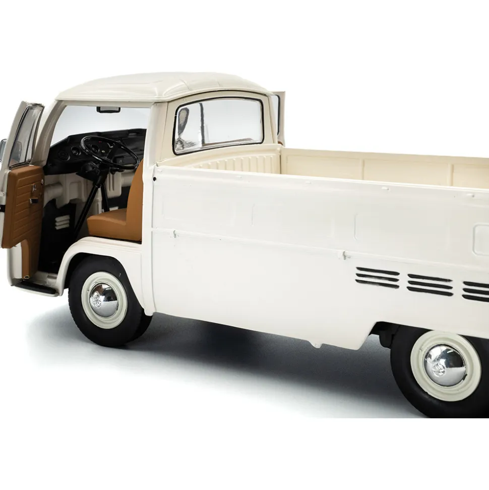 1968 Volkswagen T2 Pick Up - White 1:18 Scale Diecast Model Car by Solido
