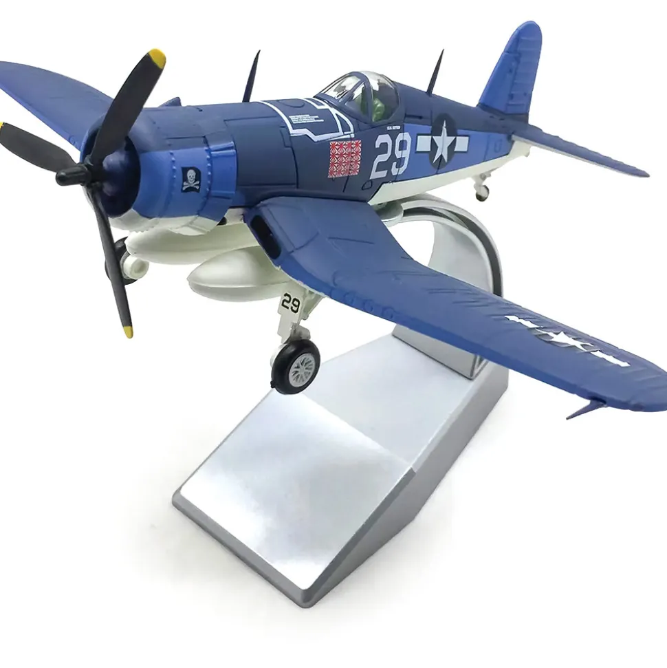 Vought F4U-1D Corsair - 16-Victory Ace VF-17 Jolly Rogers, 1944 1:72 Scale