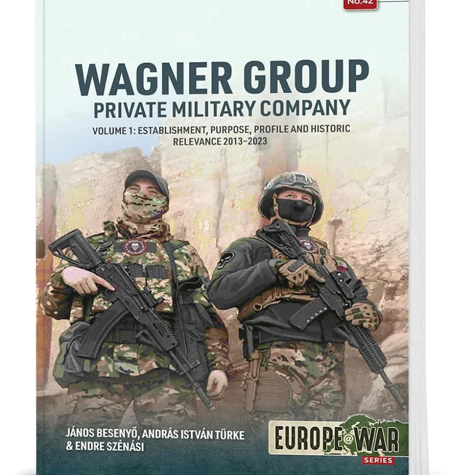 Wagner Group - Private Military Company Helion & Company (9781804516096) Softcover by Helion & Company