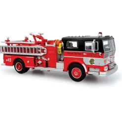 Ward LaFrance Fire Engine: Chicago Fire Department 1:87 Scale Diecast Model Truck by Iconic Replicas