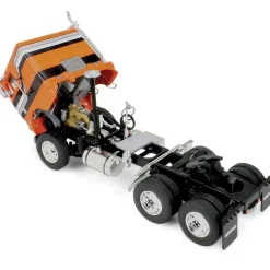 Western Distributors Peterbilt Model 351 with 63